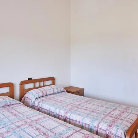 Le Villette-1 By Interhome Донго